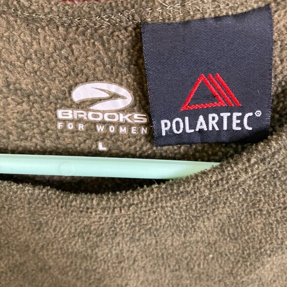 Brooks Polartec Womens Olive Green Sleeveless Fleece Top L  Warm & Lightweight - Picture 3 of 7
